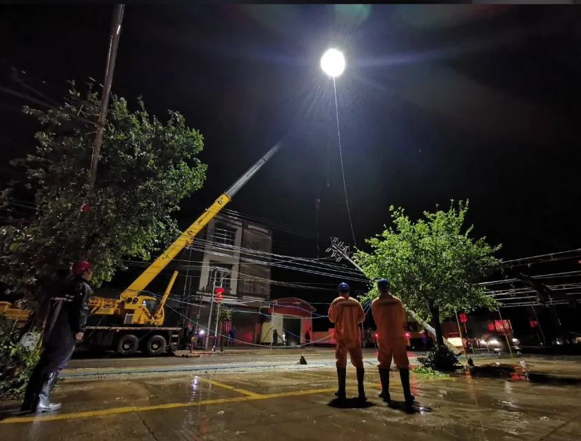 Emergencia iluminación UAV